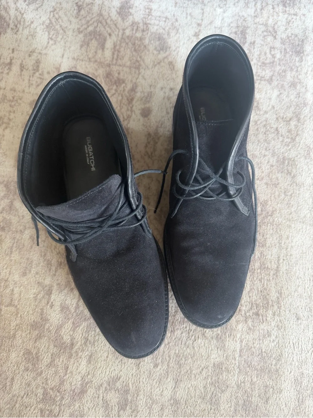 Men's Black Suede Bugatchi Chukka Boots - Classic Lace-Up